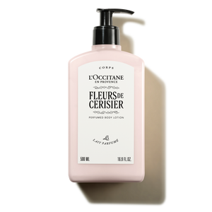 Fleurs de Cerisier ķermeņa pieniņš ar mirdzumiem