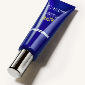 Precious mitrinošs saules aizsarglīdzeklis SPF50